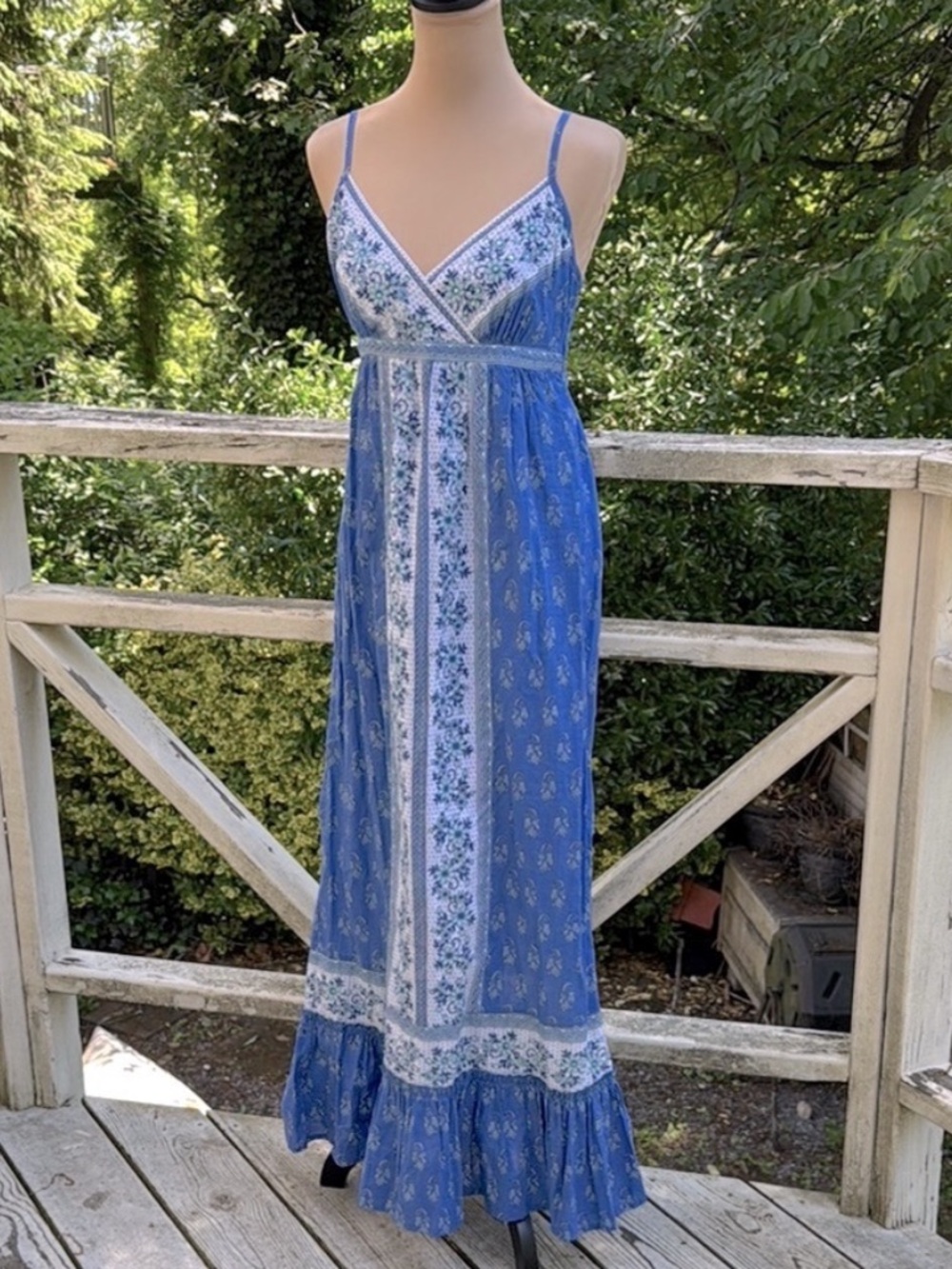 Bay Blue Floral Smocked Back Top Size 6